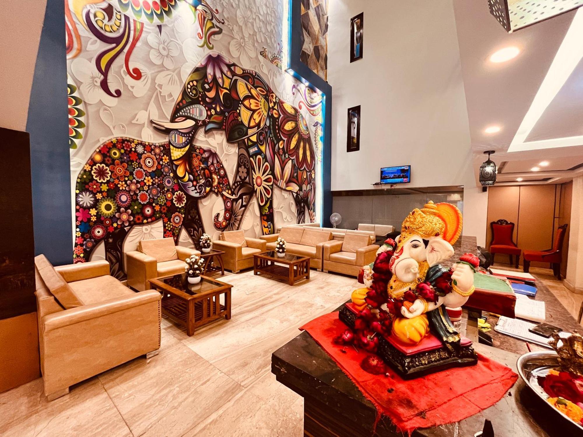 Hotel The Gold Inn - Karol Bagh Delhi Extérieur photo