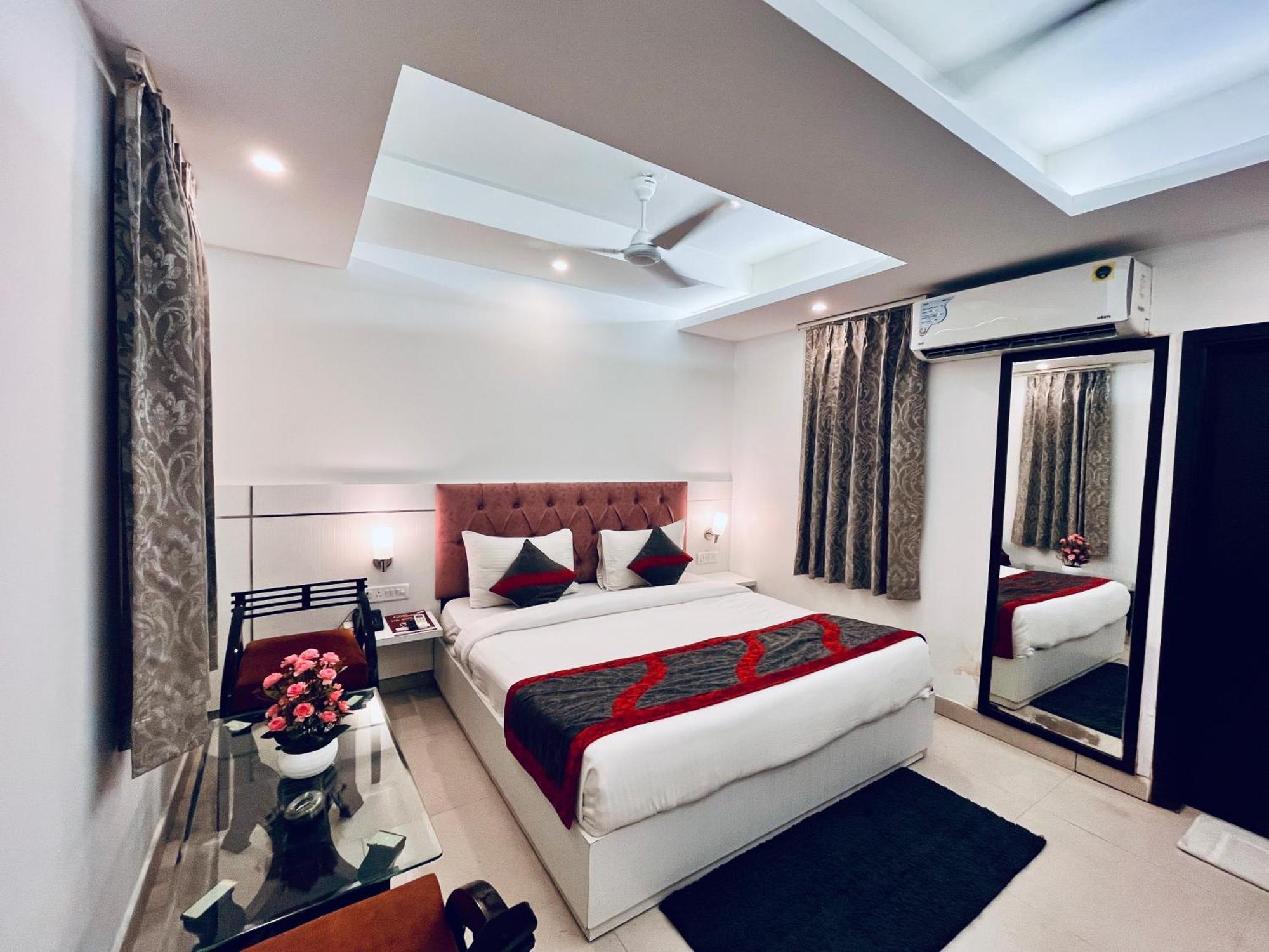 Hotel The Gold Inn - Karol Bagh Delhi Extérieur photo