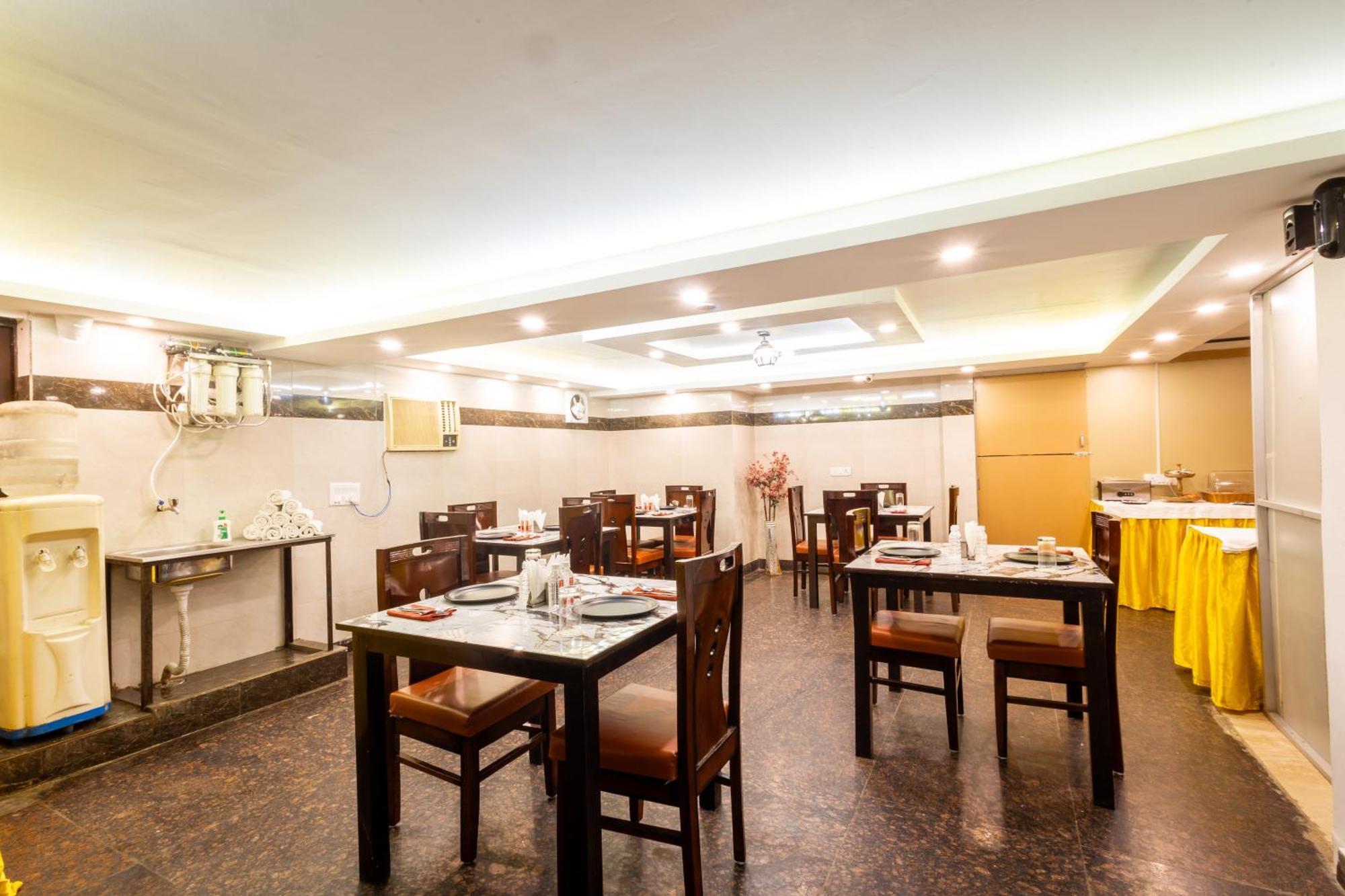 Hotel The Gold Inn - Karol Bagh Delhi Extérieur photo