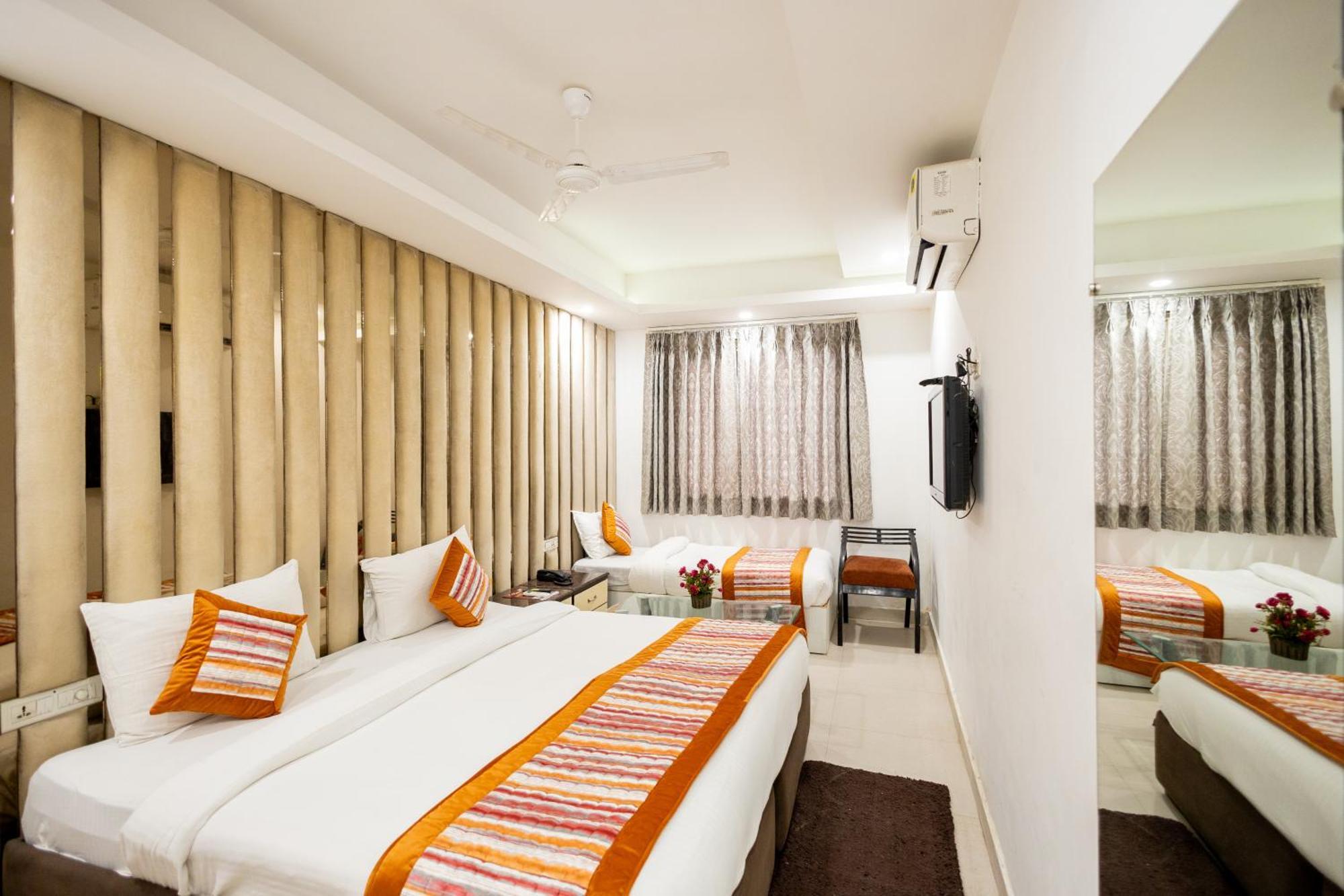 Hotel The Gold Inn - Karol Bagh Delhi Extérieur photo